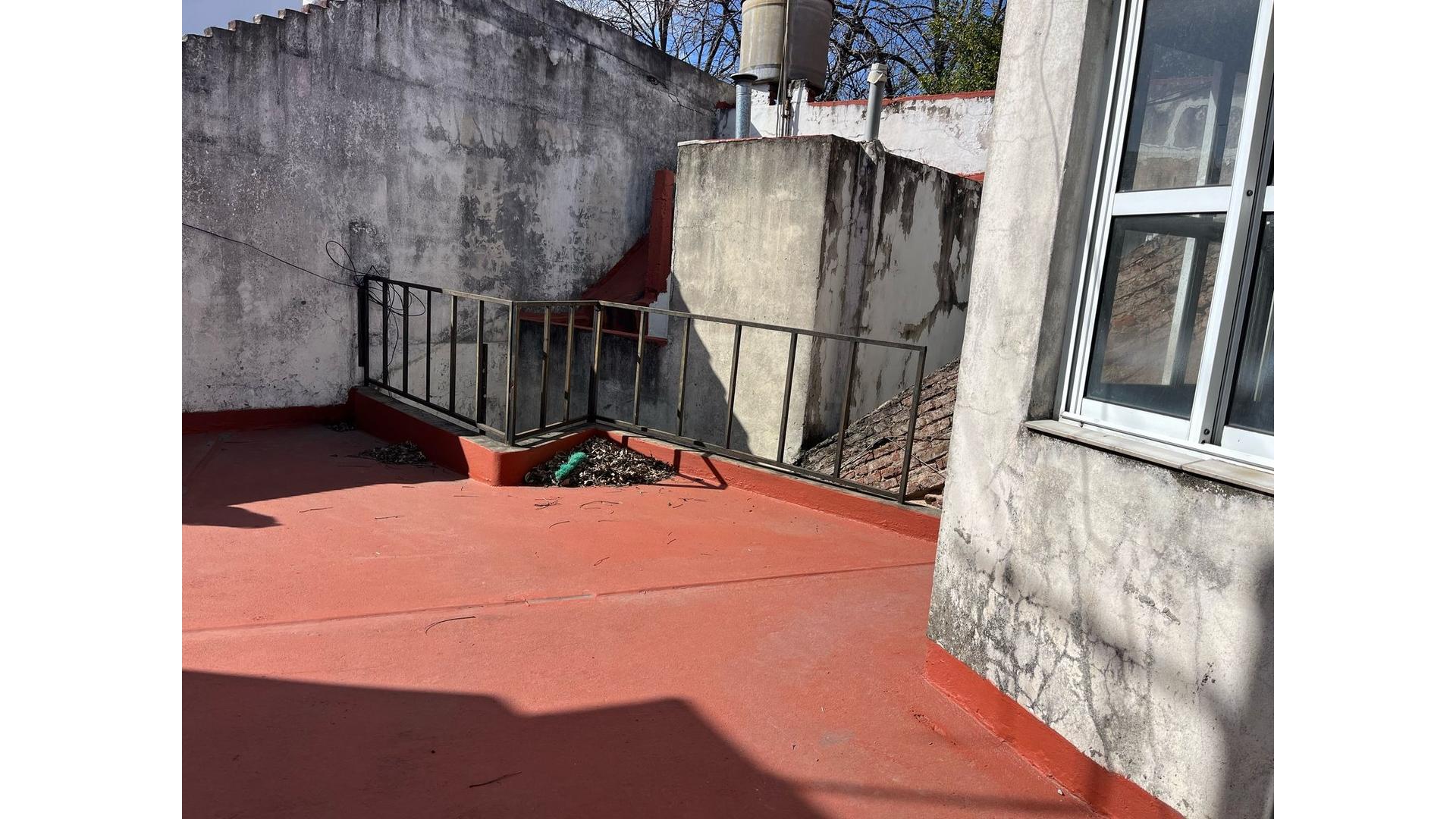 Avda. Gral. Paz 9200 – USD155.000 – Casa – en Venta