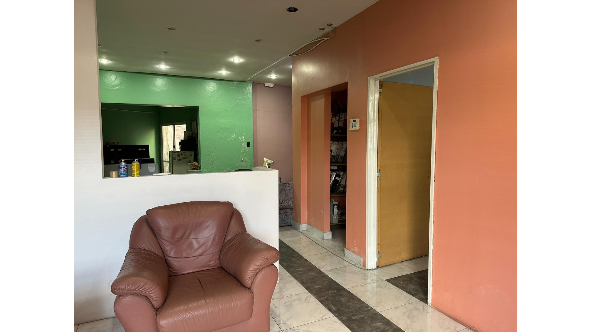 Avda. Gral. Paz 9200 – USD155.000 – Casa – en Venta