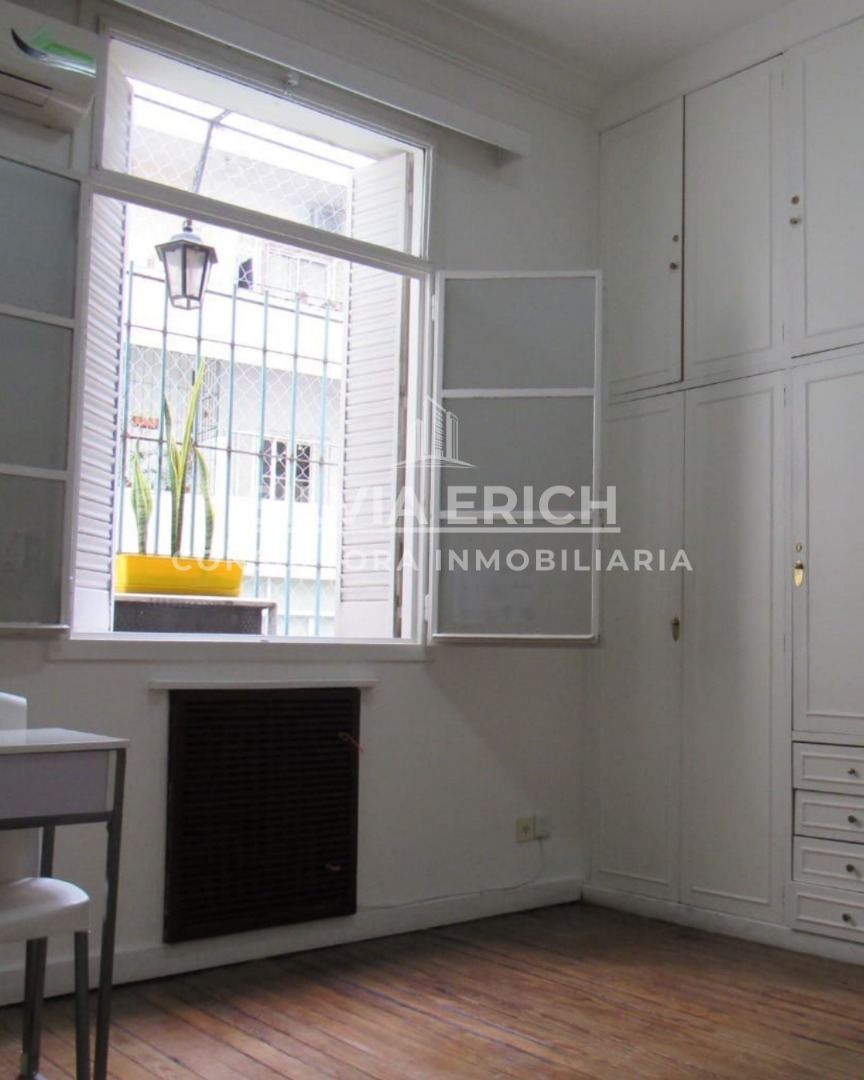 VENTA PISO EN RECOLETA 4AMB CON BALCON     